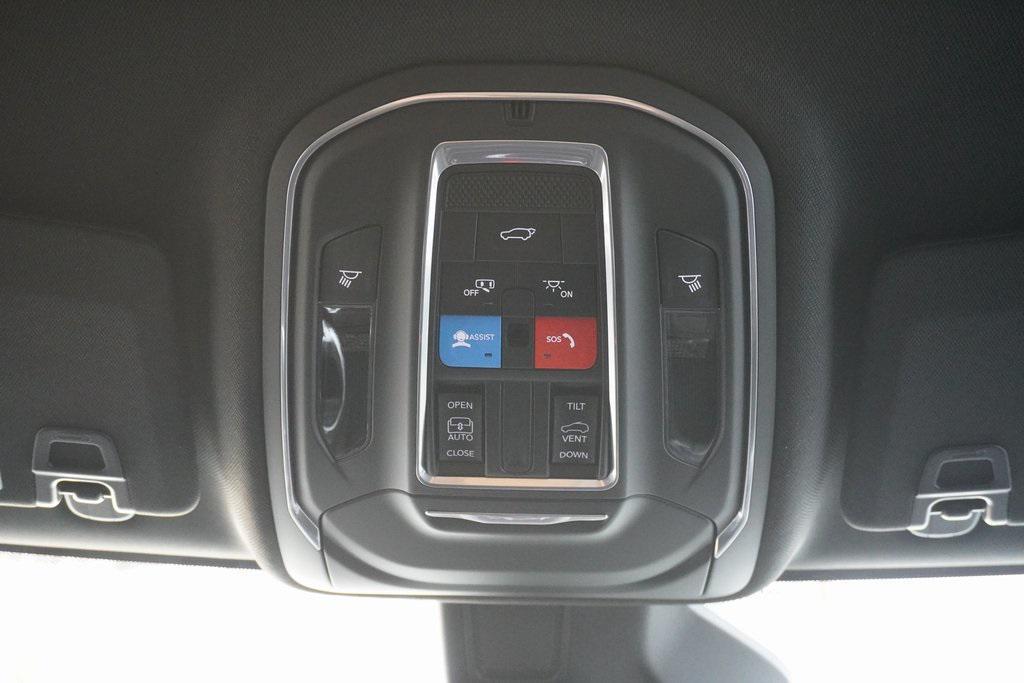 new 2025 Jeep Grand Cherokee L car, priced at $41,766