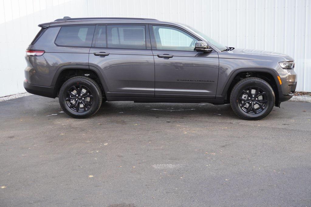 new 2025 Jeep Grand Cherokee L car, priced at $41,766