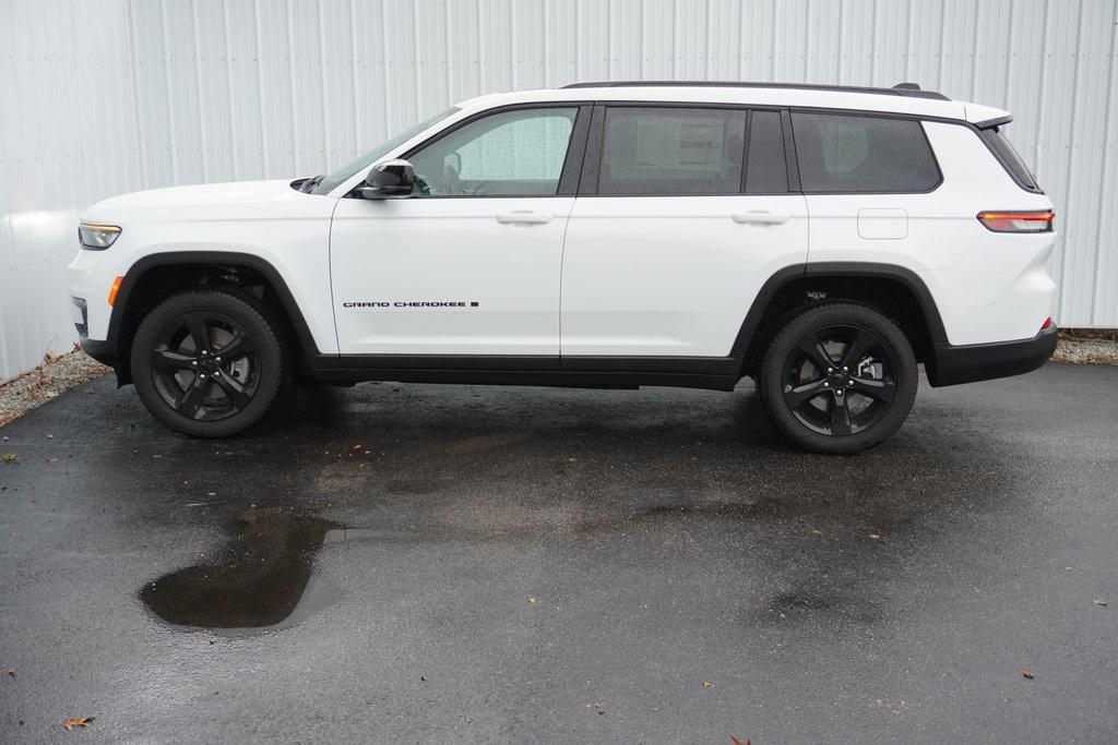 new 2025 Jeep Grand Cherokee L car, priced at $45,405