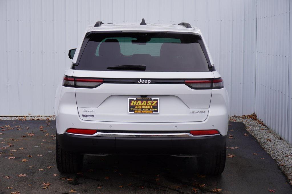 new 2025 Jeep Grand Cherokee car, priced at $45,271