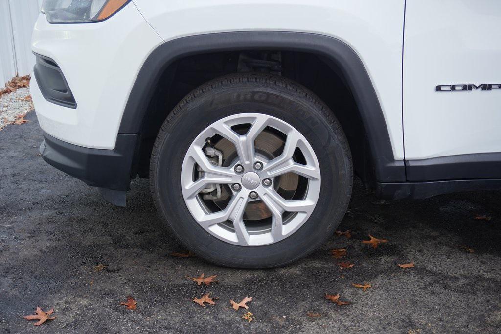 used 2024 Jeep Compass car, priced at $21,000