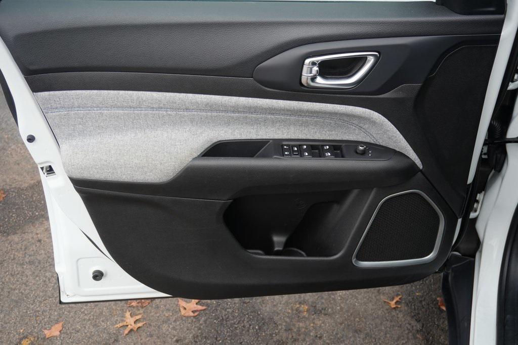 used 2024 Jeep Compass car, priced at $21,000