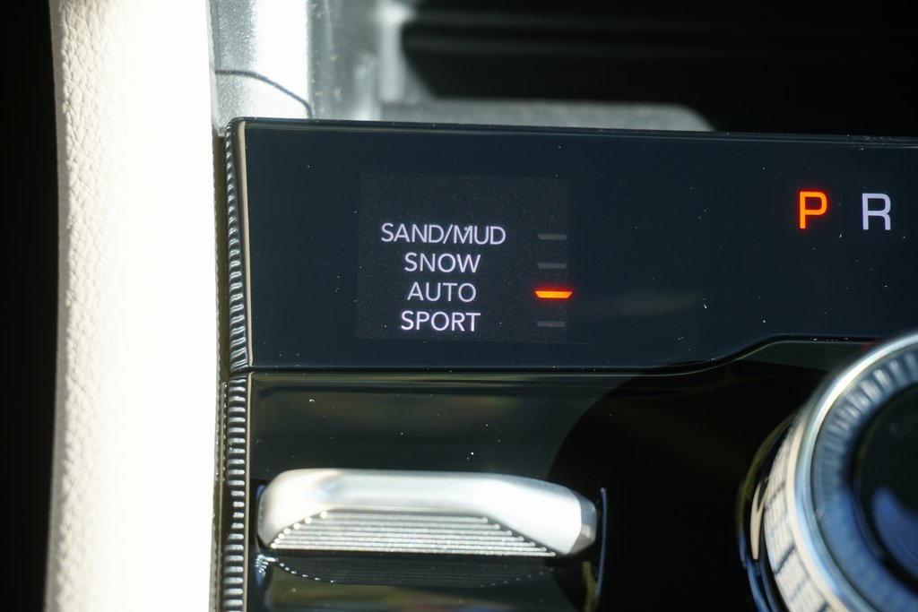 new 2025 Jeep Grand Cherokee car, priced at $46,162