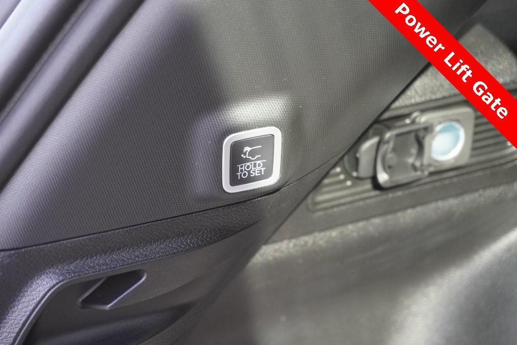 new 2025 Jeep Grand Cherokee car, priced at $46,162