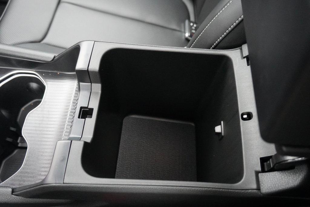 new 2025 Jeep Grand Cherokee car, priced at $49,222