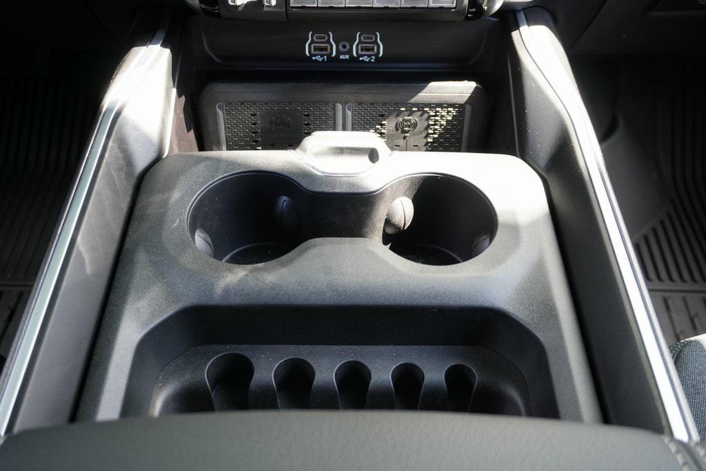 new 2025 Ram 2500 car, priced at $67,892