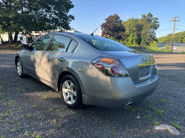 used 2009 Nissan Altima car, priced at $5,995