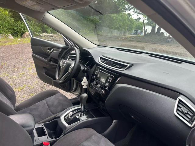 used 2015 Nissan Rogue car, priced at $5,995