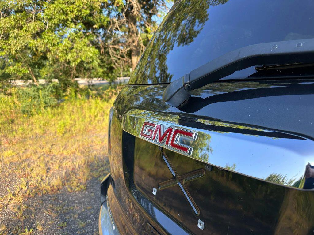 used 2014 GMC Acadia car, priced at $6,995