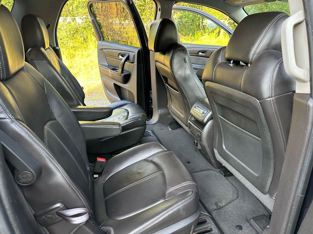 used 2014 GMC Acadia car, priced at $6,995