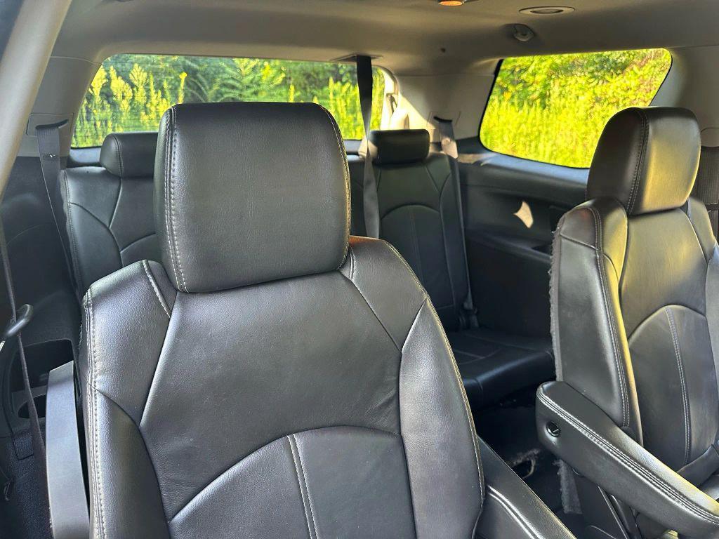 used 2014 GMC Acadia car, priced at $6,995
