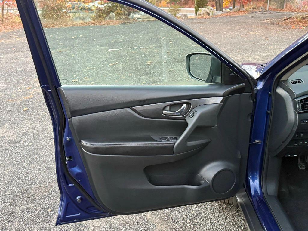 used 2017 Nissan Rogue car, priced at $6,995