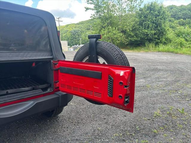 used 2010 Jeep Wrangler Unlimited car, priced at $8,995