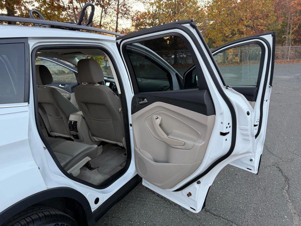 used 2014 Ford Escape car, priced at $5,995