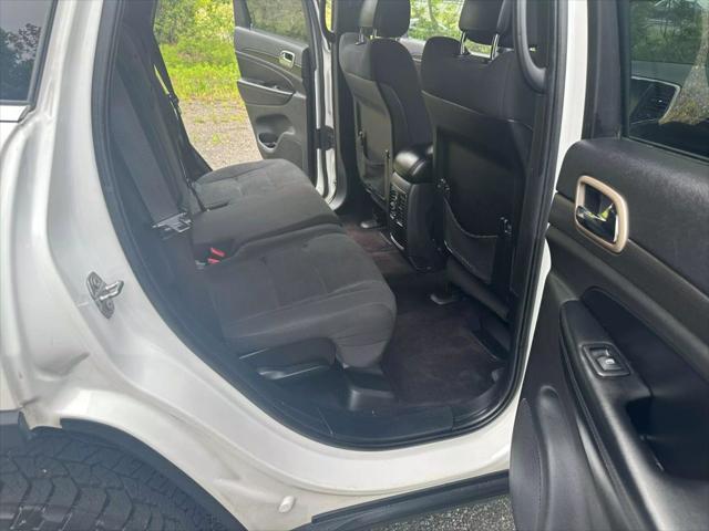 used 2017 Jeep Grand Cherokee car, priced at $10,995