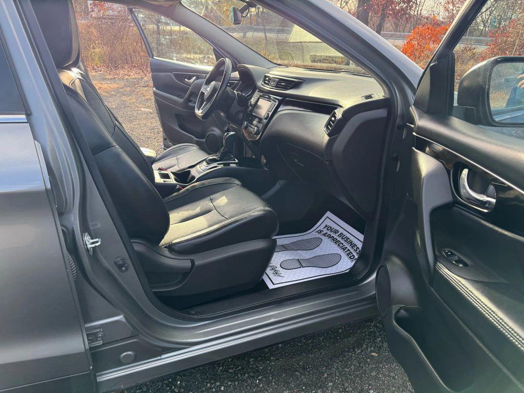 used 2017 Nissan Rogue Sport car, priced at $9,995