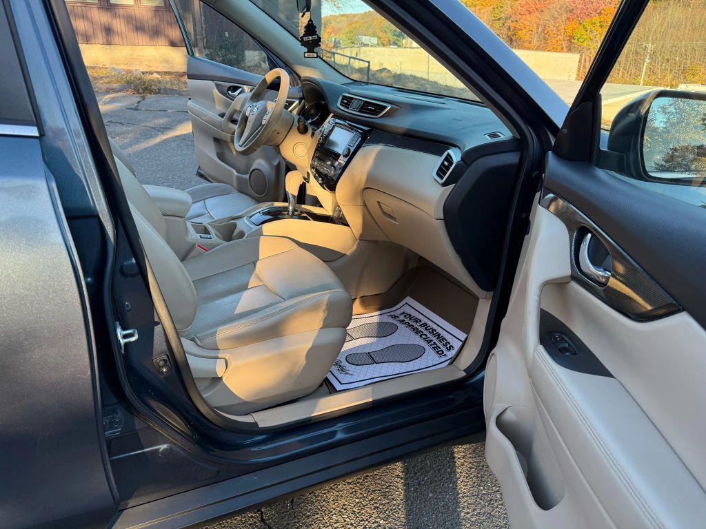 used 2014 Nissan Rogue car, priced at $5,995