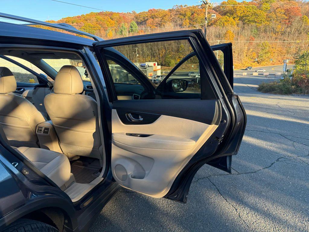 used 2014 Nissan Rogue car, priced at $5,995