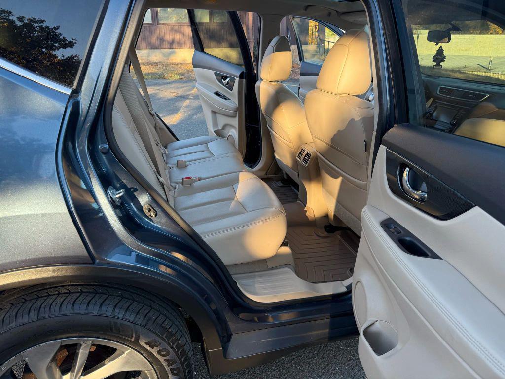 used 2014 Nissan Rogue car, priced at $5,995