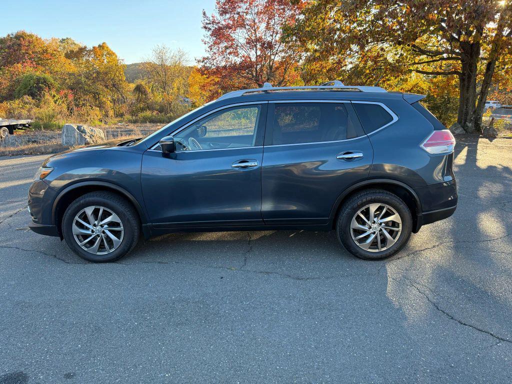 used 2014 Nissan Rogue car, priced at $5,995
