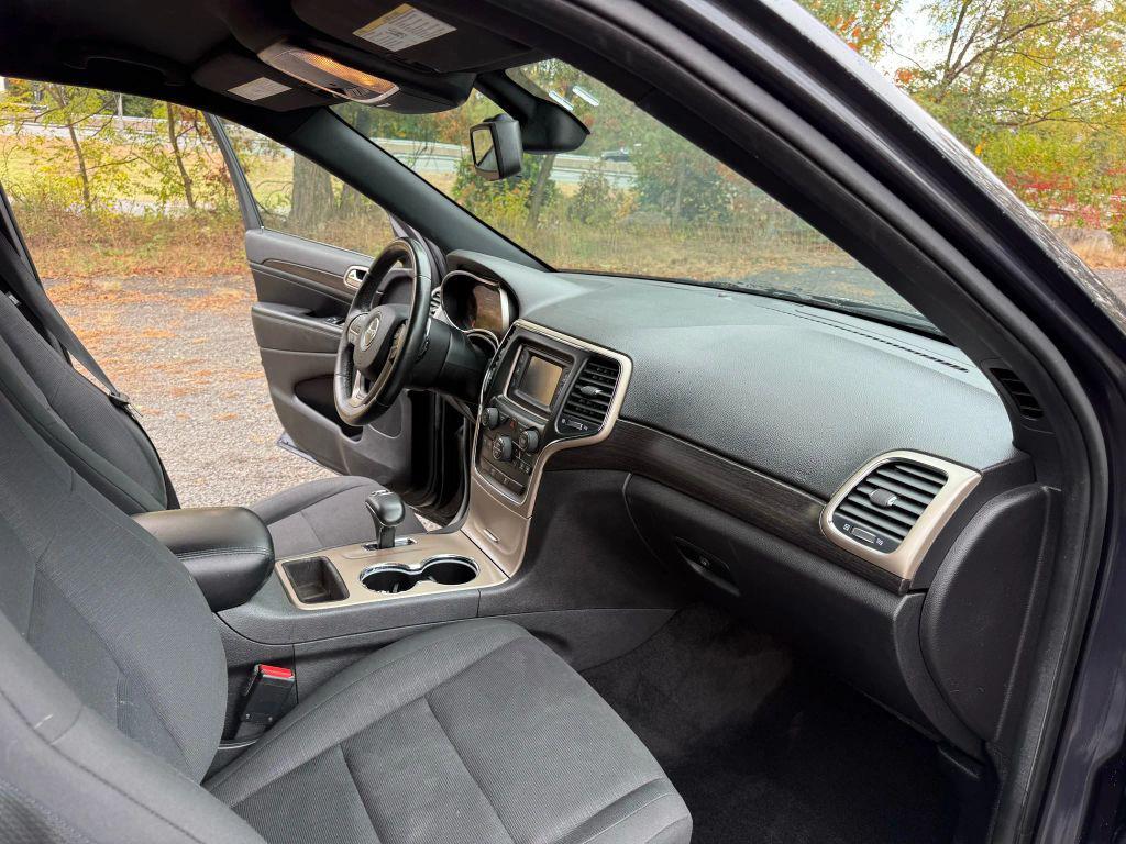 used 2014 Jeep Grand Cherokee car, priced at $7,995