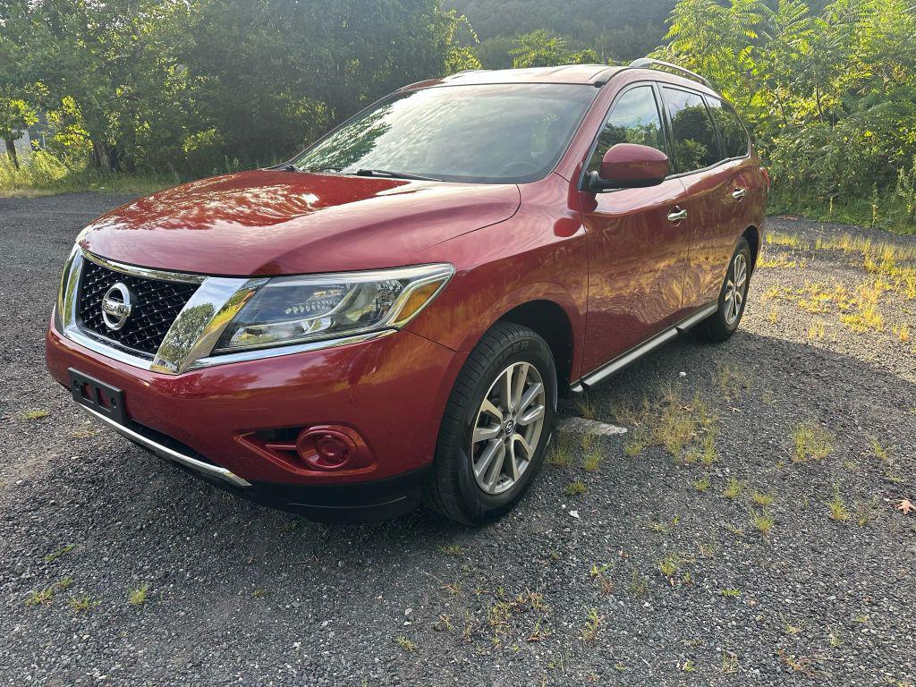 used 2014 Nissan Pathfinder car, priced at $6,495