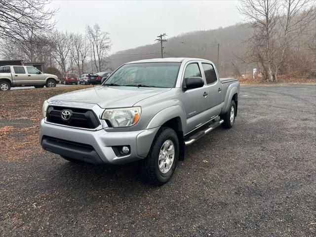 used 2014 Toyota Tacoma car, priced at $14,995