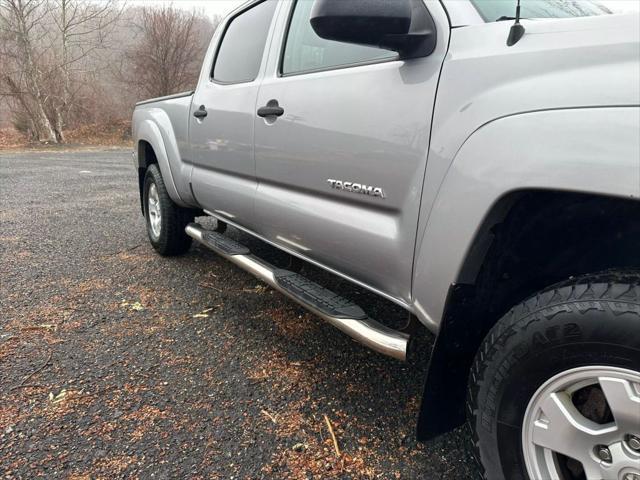 used 2014 Toyota Tacoma car, priced at $14,995