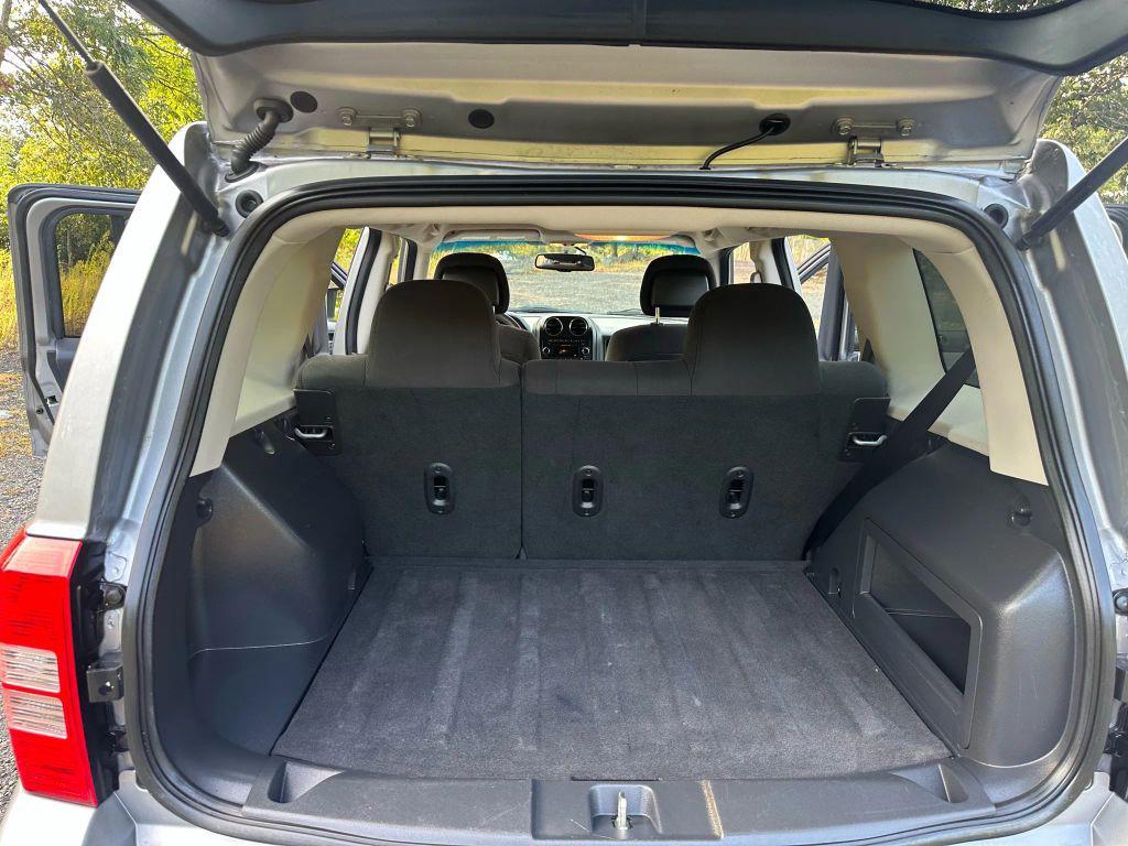 used 2016 Jeep Patriot car, priced at $5,995