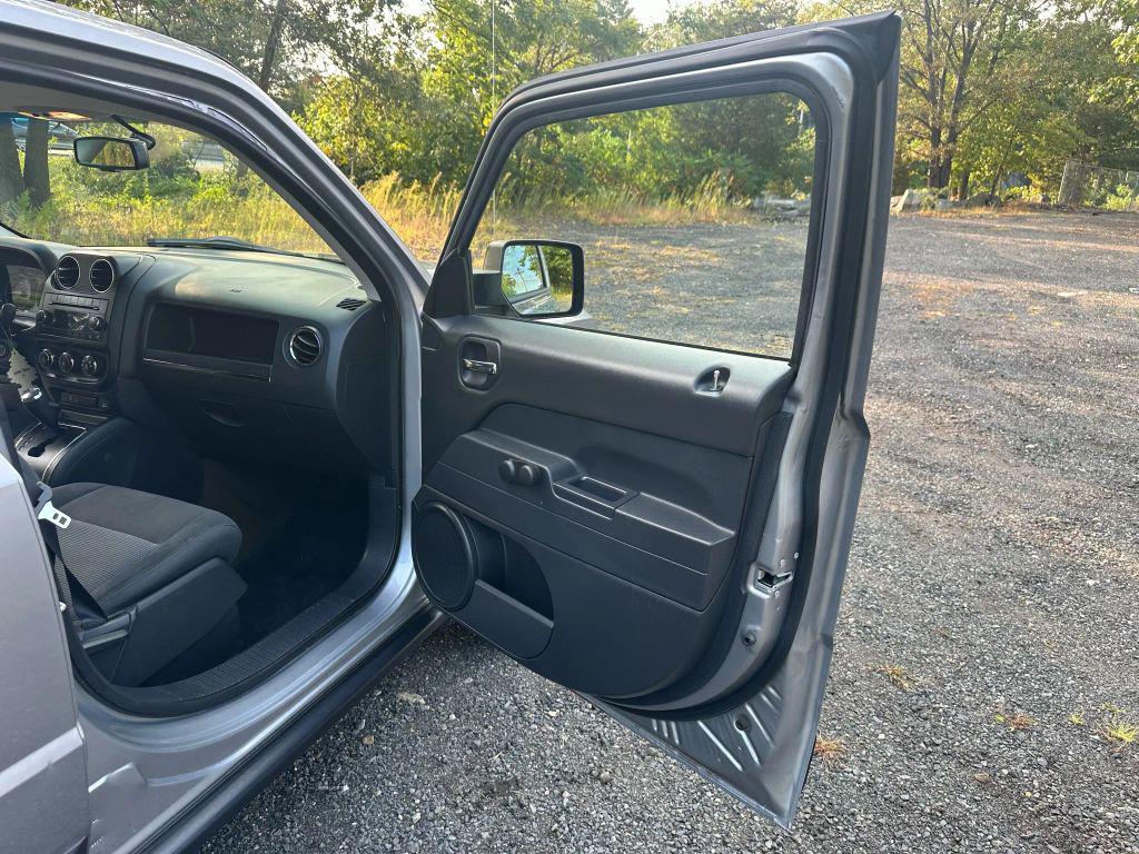 used 2016 Jeep Patriot car, priced at $5,995