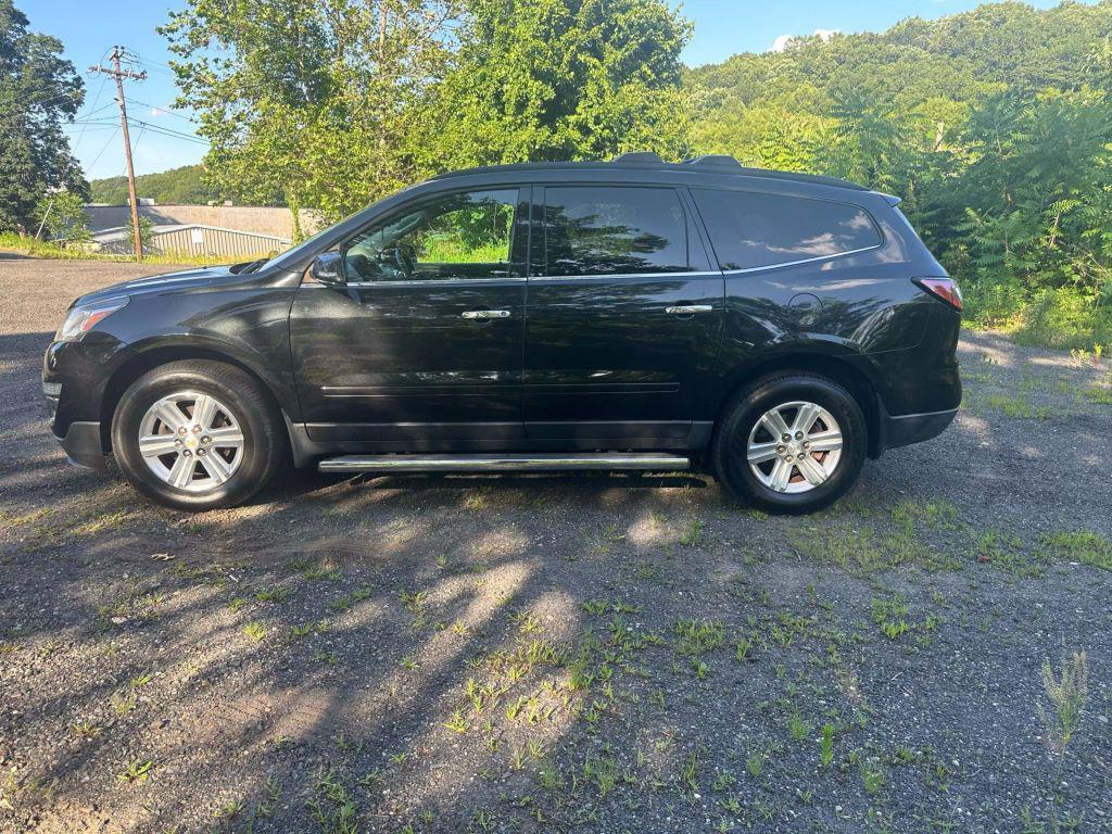 used 2014 Chevrolet Traverse car, priced at $5,995