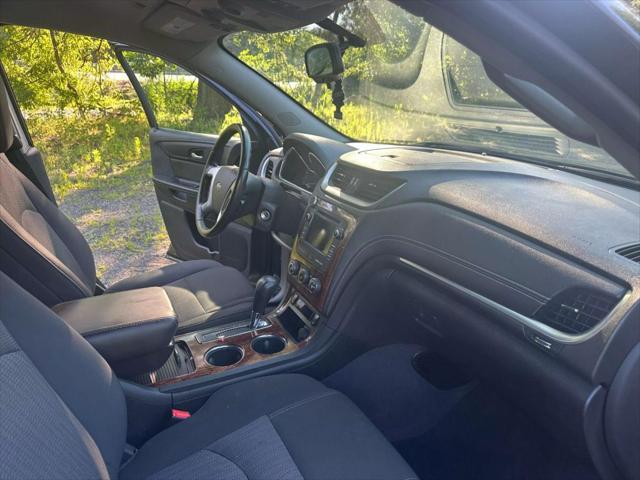 used 2014 Chevrolet Traverse car, priced at $6,995
