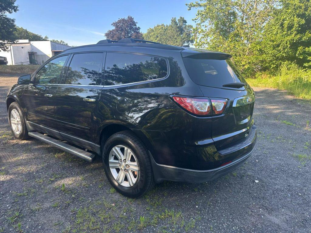 used 2014 Chevrolet Traverse car, priced at $5,995