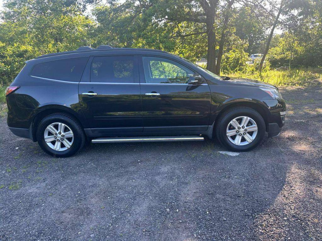 used 2014 Chevrolet Traverse car, priced at $5,995