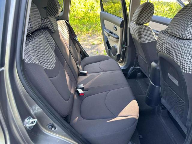 used 2013 Kia Soul car, priced at $4,995