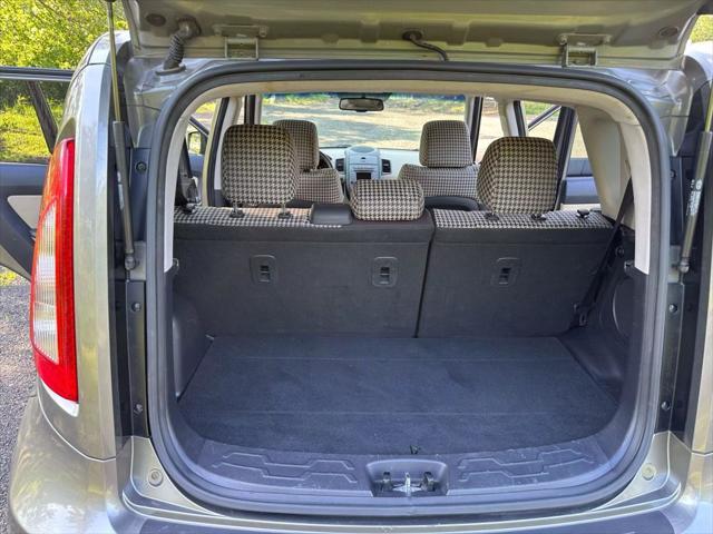 used 2013 Kia Soul car, priced at $4,995
