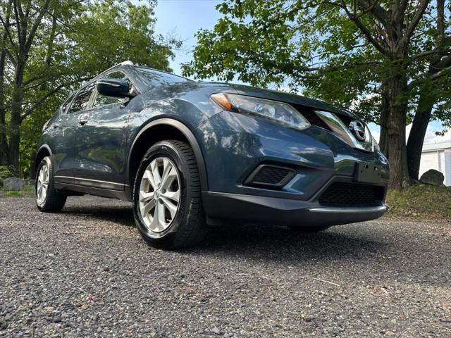 used 2015 Nissan Rogue car, priced at $5,995