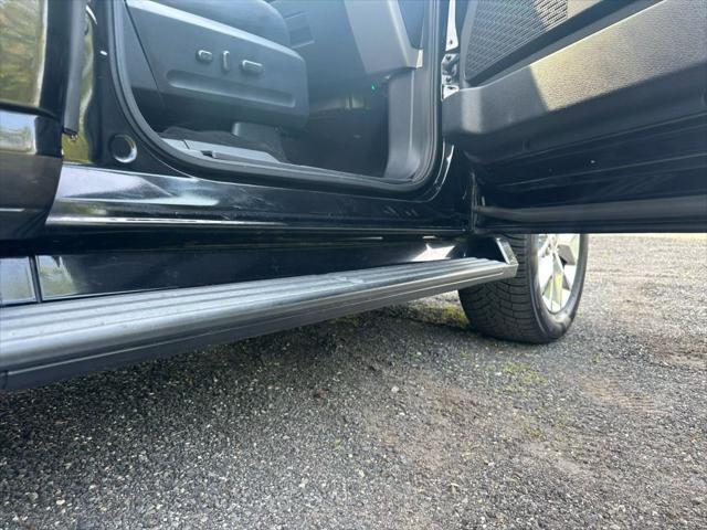 used 2017 Ford Expedition EL car, priced at $13,995