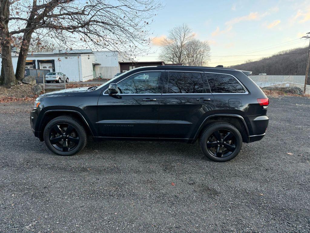 used 2015 Jeep Grand Cherokee car, priced at $7,495