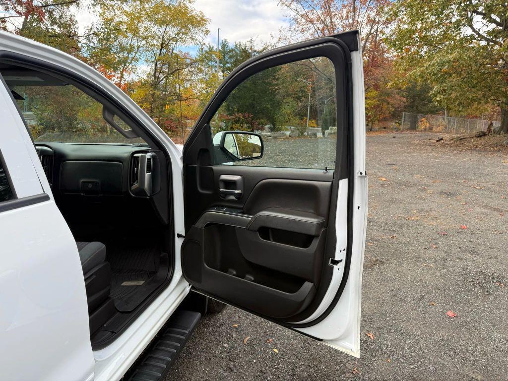 used 2018 Chevrolet Silverado 1500 car, priced at $14,995