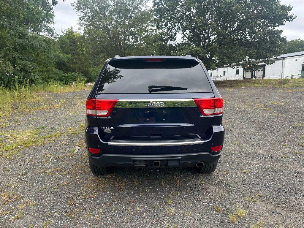 used 2012 Jeep Grand Cherokee car, priced at $7,995