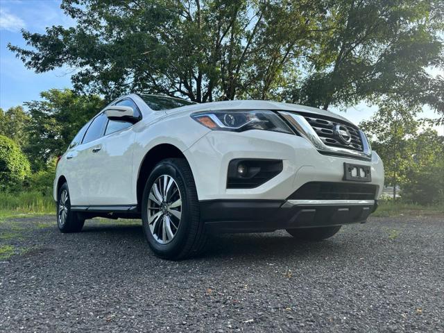 used 2018 Nissan Pathfinder car, priced at $9,795