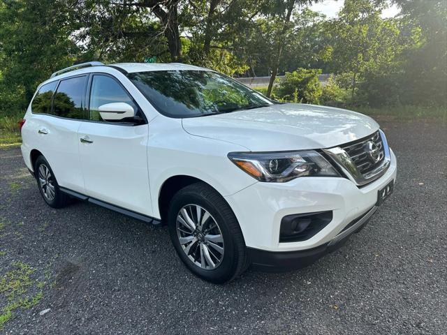 used 2018 Nissan Pathfinder car, priced at $9,795