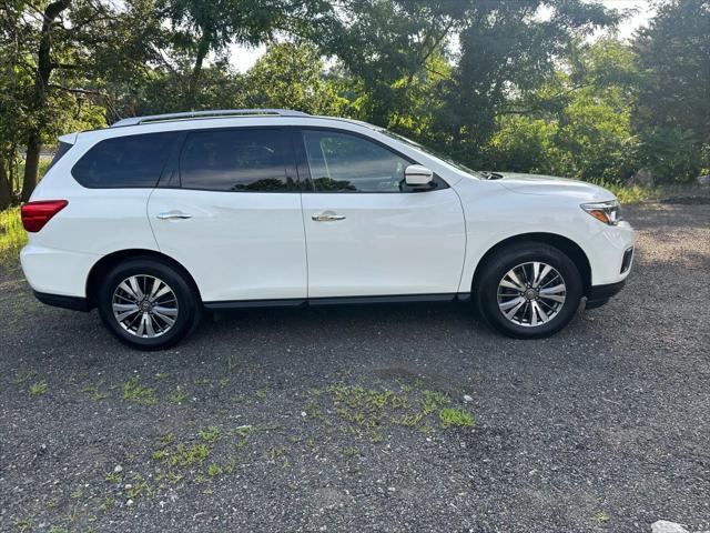 used 2018 Nissan Pathfinder car, priced at $9,795