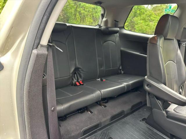 used 2014 GMC Acadia car, priced at $6,995