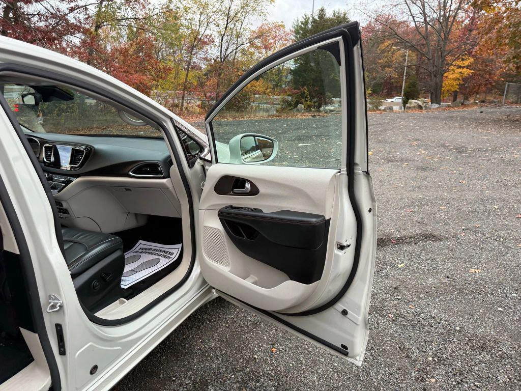 used 2017 Chrysler Pacifica car, priced at $7,995