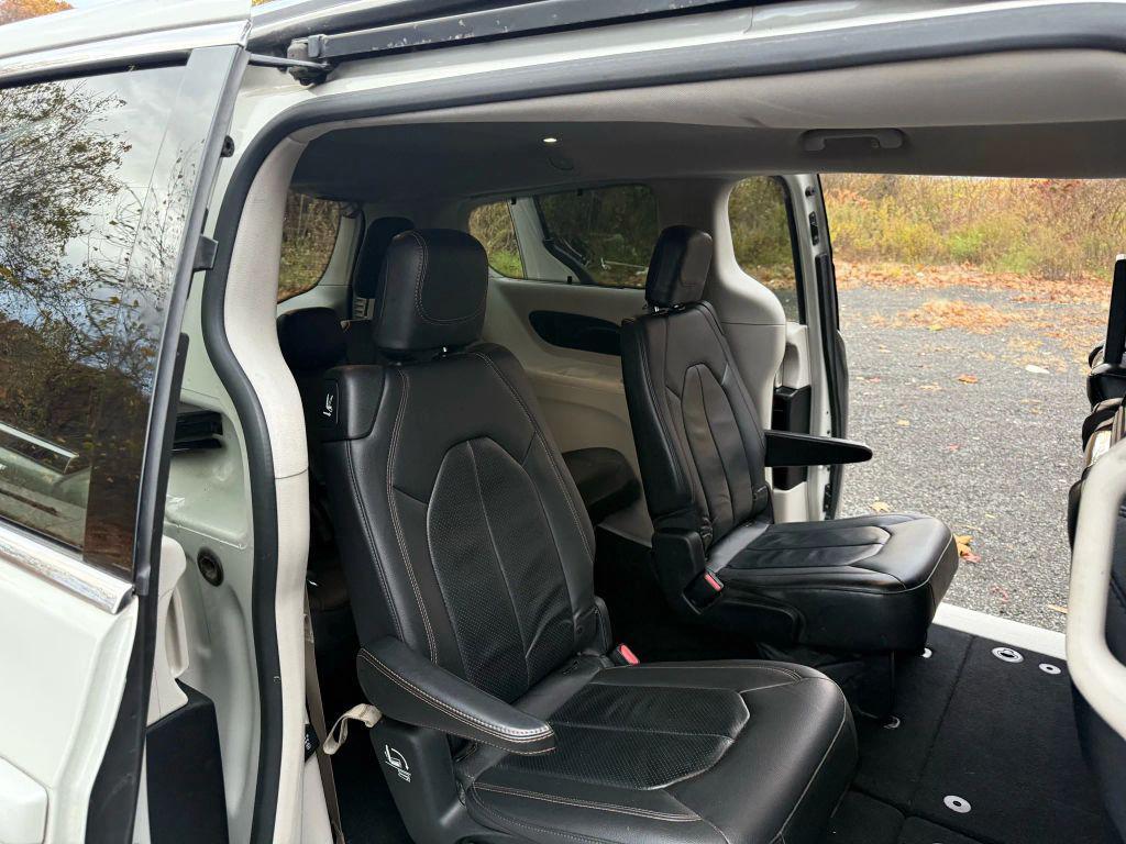 used 2017 Chrysler Pacifica car, priced at $7,995