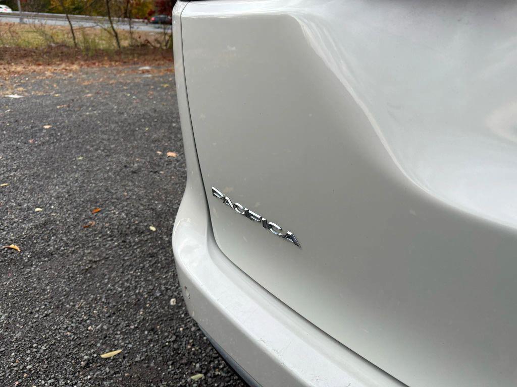 used 2017 Chrysler Pacifica car, priced at $7,995