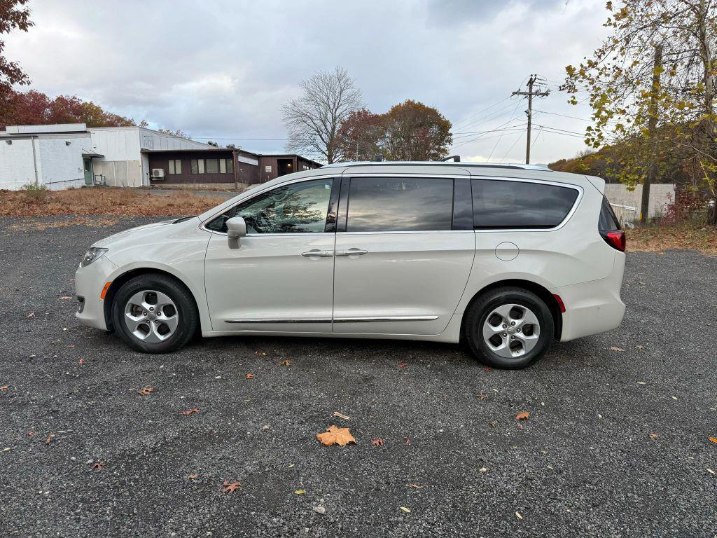 used 2017 Chrysler Pacifica car, priced at $7,995