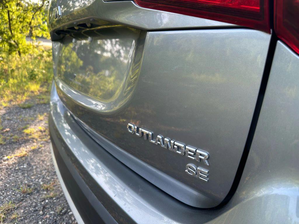 used 2016 Mitsubishi Outlander car, priced at $5,995